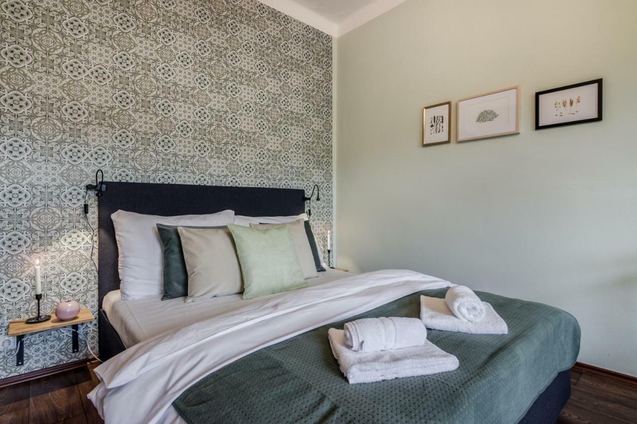 Apartamento With Sunny Garden By Michal&friends